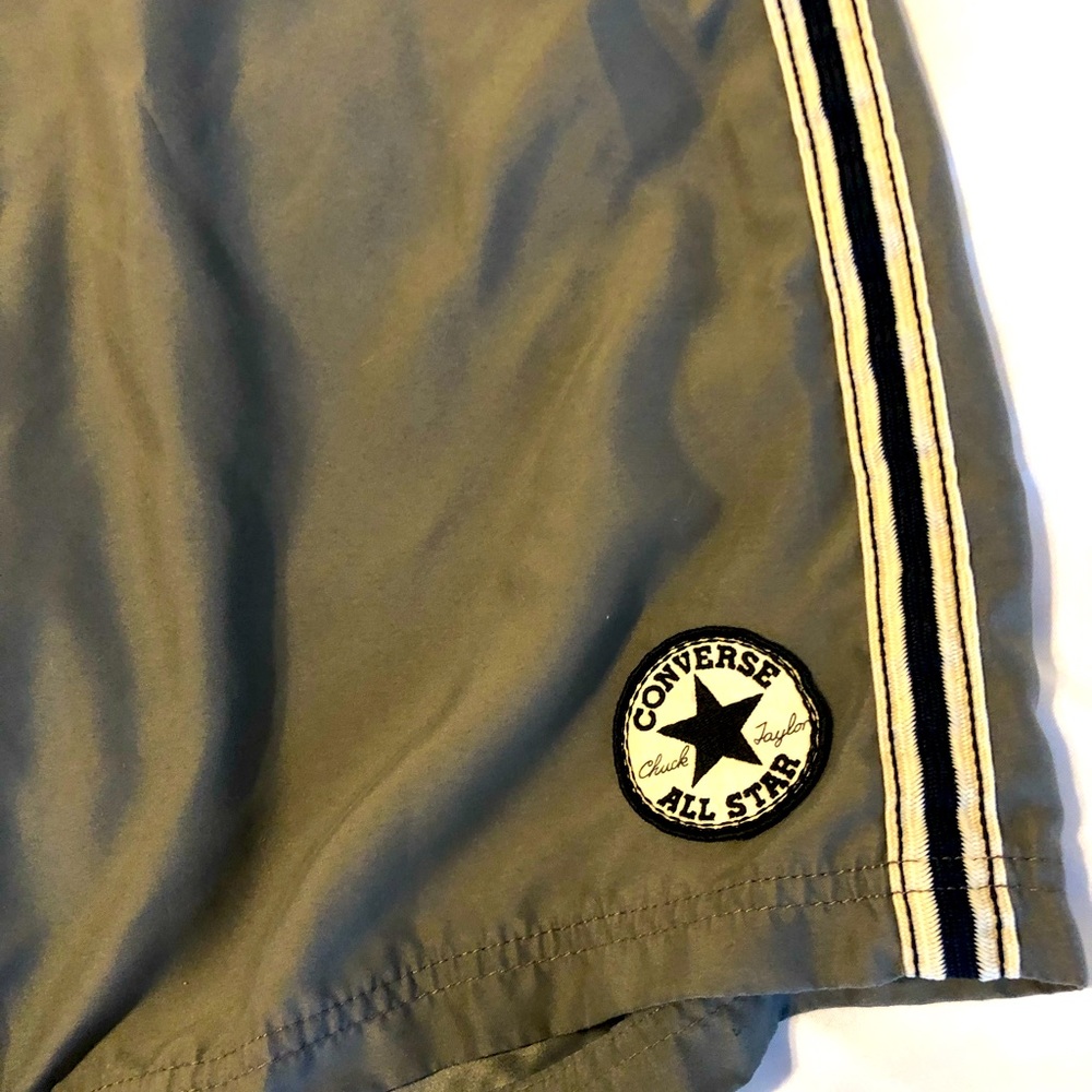 Converse Chuck Taylor All Star Board Shorts mens size 32 Waist - Picture 2 of 4